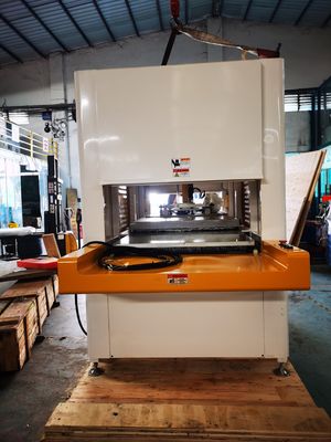 50Hz EPE PE-Polyethylen-Schaumverpackungsmaterial Automatischer Zuführer Elektrische Laminations-Laminationsmaschine