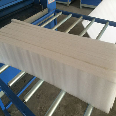 100 mm Rollen EPE Polyethylen Schaumfolie automatische Schneidmaschine Schneidmaschine