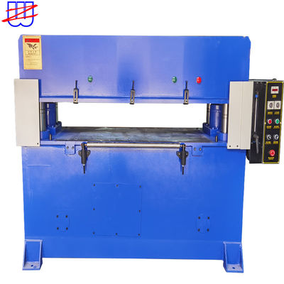 Druckmaschine für die Verpackung von langlebigen Papiermaterialien mit hydraulischem System