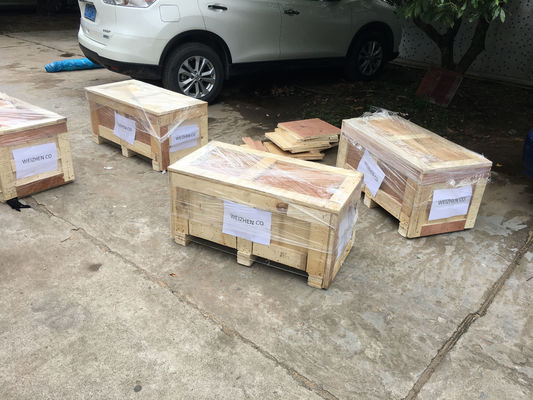 EPE/PU/EVA/SPONGE Schaumstoff-Einwalzmaschine zur Beschichtung mit Heißschmelzkleber für Gehäuseverpackungen